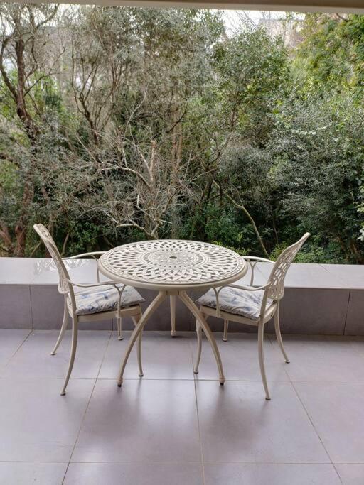 Apartamento Pecan Tree 2 With Forest View Stellenbosch